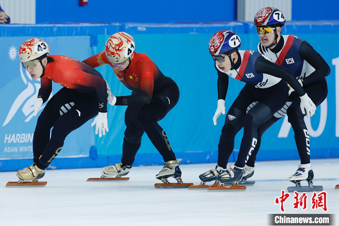 哈萨克斯坦队夺得本届亚冬会短道速滑男子5000米