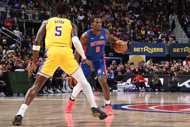 湖人惨败活塞暴露三大争冠隐患