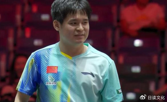 林诗栋3-0横扫哈萨克斯坦选手晋级男单16强