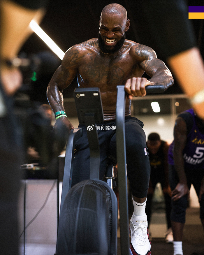 詹姆斯单核带队迎战火箭，湖人季后赛首战面临