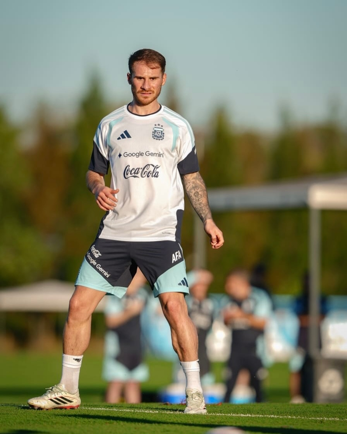 阿根廷国家队全力备战世界杯 深入训练提升战术