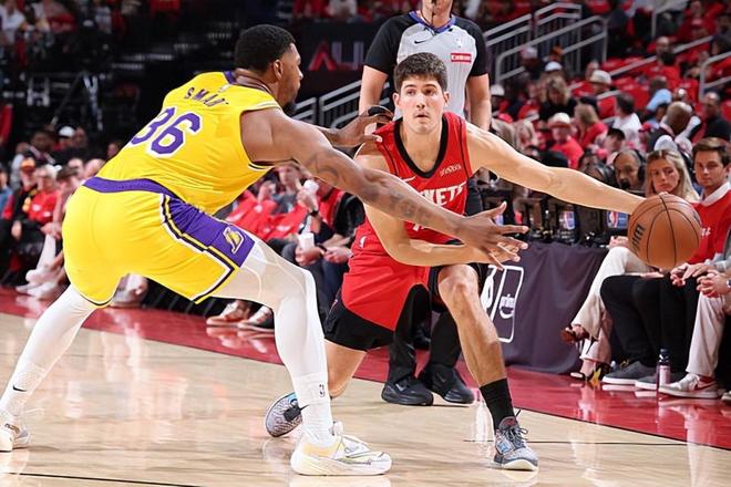 湖人加时力克火箭取赛点 谢泼德低迷成败关键